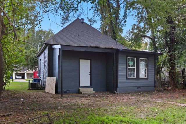 1223 W 10th Street, North Little Rock, AR 72114