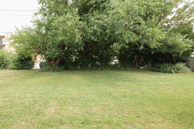 10313 S Karlov Avenue, Oak Lawn, IL 60453