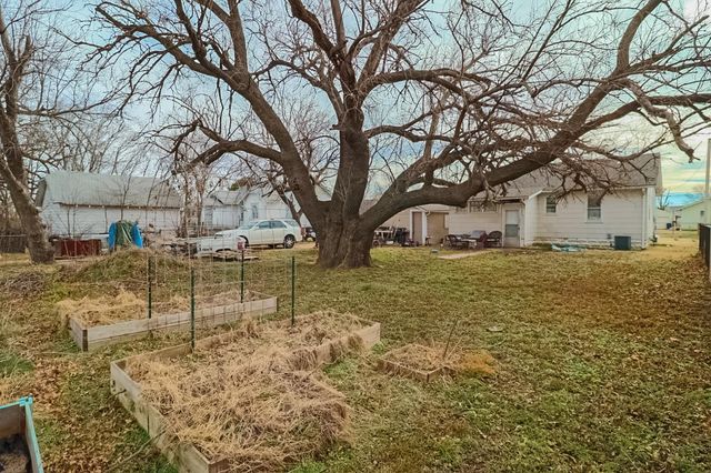 1328 W Haskell, Wichita, KS 67213