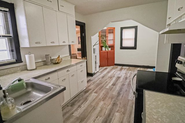 1328 W Haskell, Wichita, KS 67213