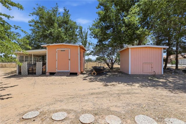 8585 Hickory, Hesperia, CA 92345