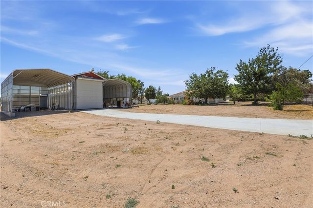 8585 Hickory, Hesperia, CA 92345