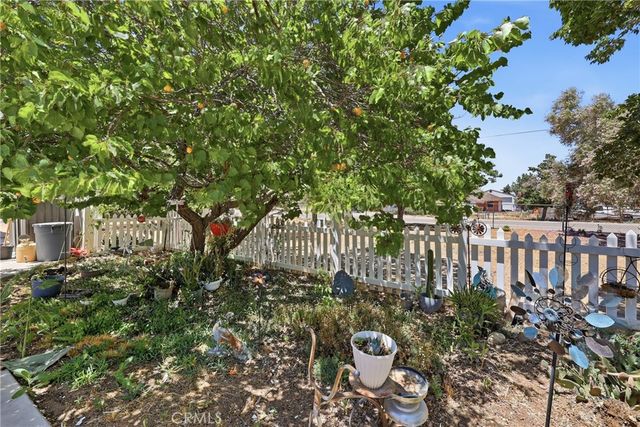 8585 Hickory, Hesperia, CA 92345