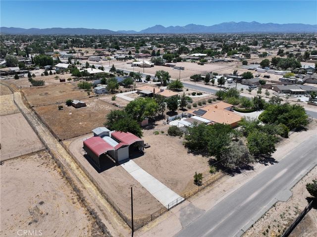 8585 Hickory, Hesperia, CA 92345