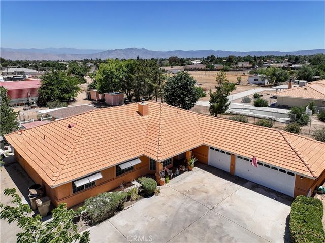 8585 Hickory, Hesperia, CA 92345