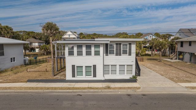 405 Palmetto Boulevard, Edisto Beach, SC 29438