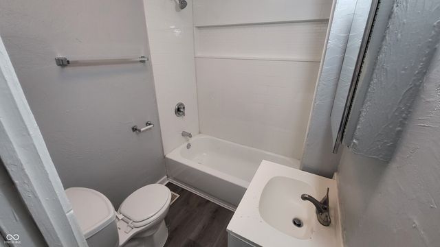 3617 Brookside Parkway South Drive B Lower, Indianapolis, IN 46201