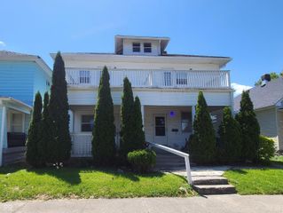 3617 Brookside Parkway South Drive B Lower, Indianapolis, IN 46201