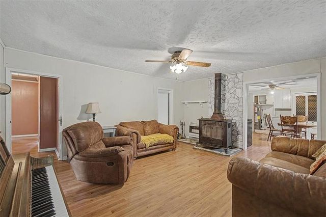 2480 Vinson Mountain Road, Rockmart, GA 30153