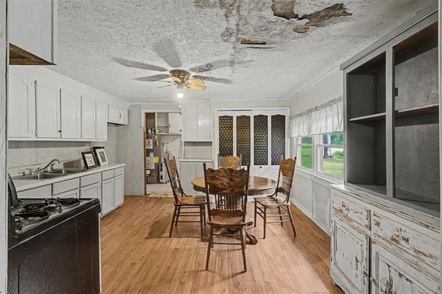 2480 Vinson Mountain Road, Rockmart, GA 30153