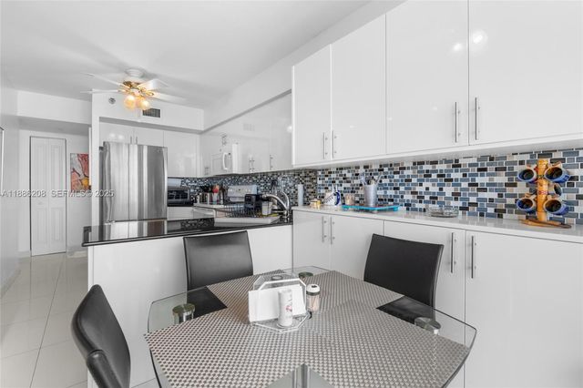 19195 Mystic Pointe Drive 2502, Aventura, FL 33180