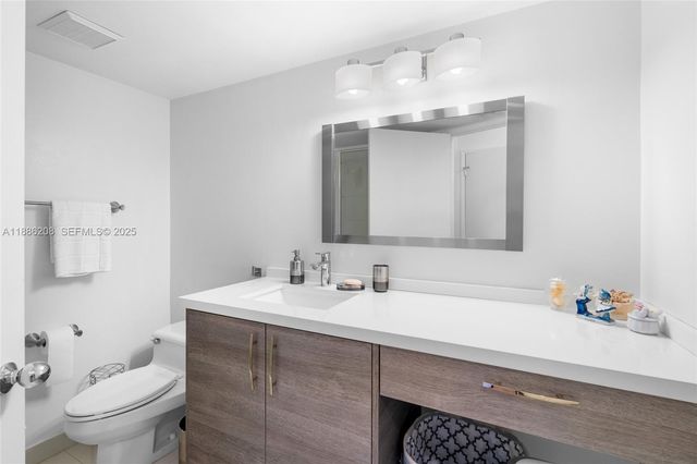 19195 Mystic Pointe Drive 2502, Aventura, FL 33180