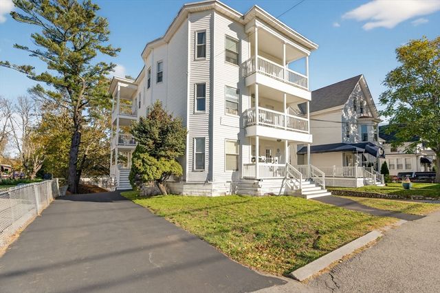 230 Court St, Brockton, MA 02302