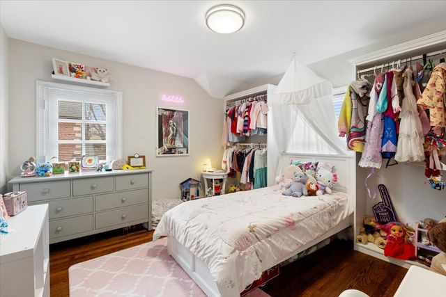 4335 Lee Street, Skokie, IL 60076