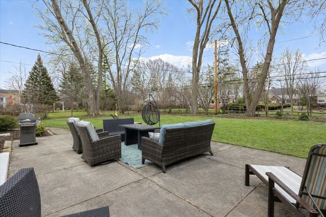 4335 Lee Street, Skokie, IL 60076