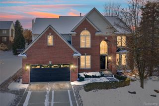 1340 Ross Lane, Rochester, MI 48306