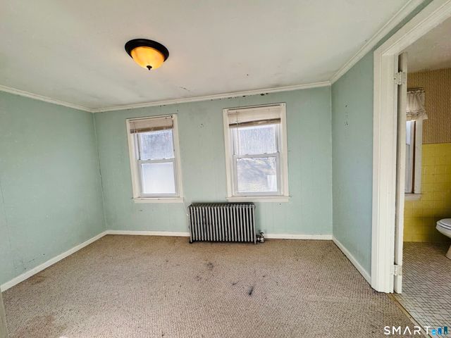 11 Ford Avenue, Norwich, CT 06360