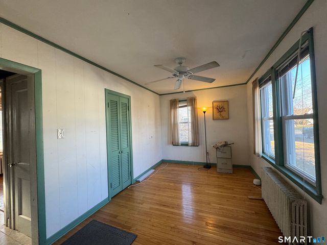 11 Ford Avenue, Norwich, CT 06360