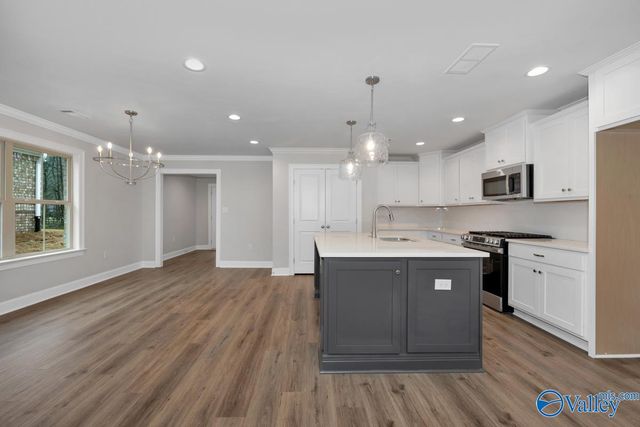 6548 Oak Meadow Drive, Owens Cross Roads, AL 35763