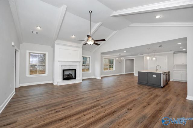 6548 Oak Meadow Drive, Owens Cross Roads, AL 35763