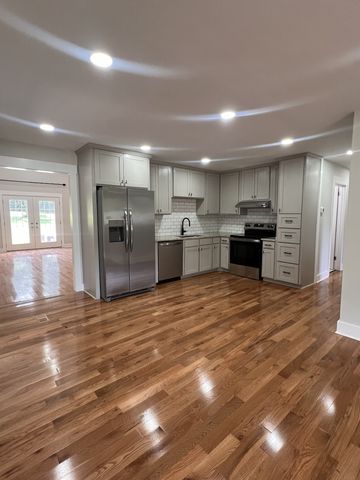 7211 Dianne Dr, Fairview, TN 37062