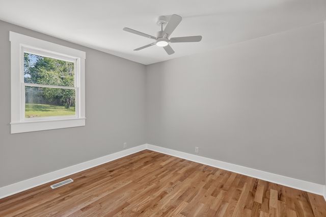 7211 Dianne Dr, Fairview, TN 37062