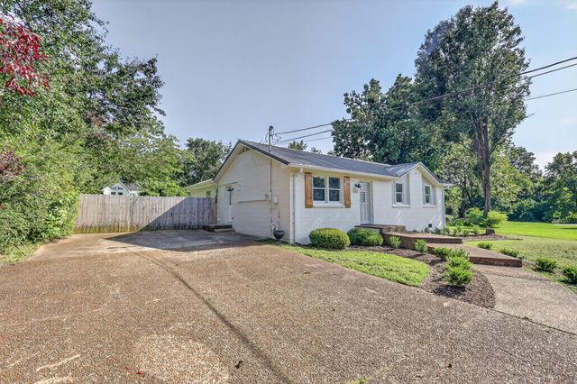 7211 Dianne Dr, Fairview, TN 37062
