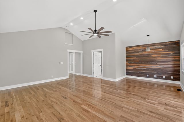 7211 Dianne Dr, Fairview, TN 37062