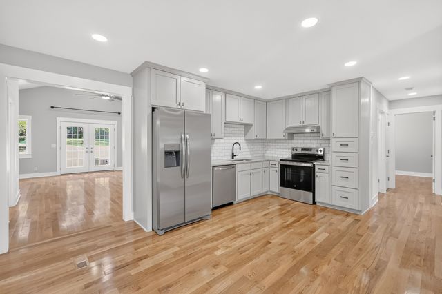 7211 Dianne Dr, Fairview, TN 37062