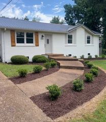 7211 Dianne Dr, Fairview, TN 37062