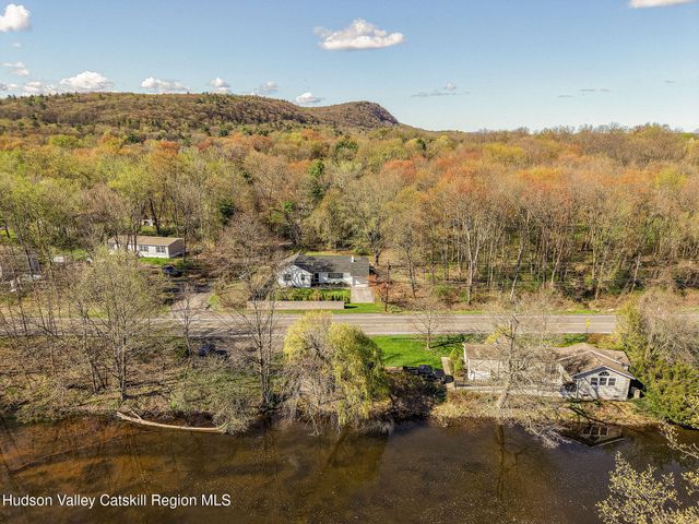674 Glasco Turnpike, Saugerties, NY 12477