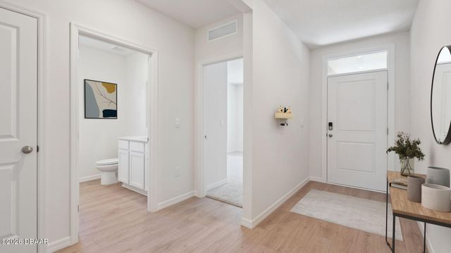 1132 Morfontaine Street, Daytona Beach, FL 32124
