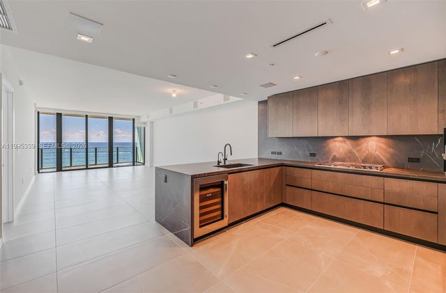 1116 N Ocean Boulevard 806, Pompano Beach, FL 33062