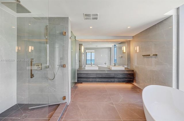 1116 N Ocean Boulevard 806, Pompano Beach, FL 33062