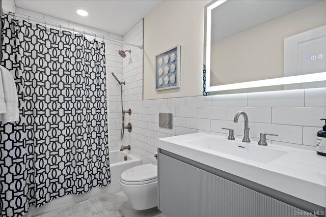 1150 Ruth Road, Mattituck, NY 11952