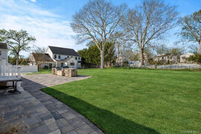 1150 Ruth Road, Mattituck, NY 11952