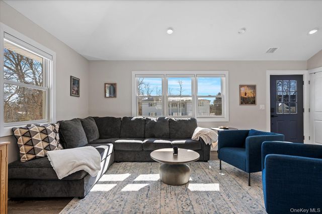 1150 Ruth Road, Mattituck, NY 11952