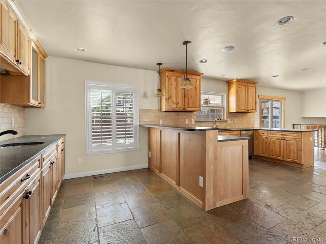 6934 E Geddes Place, Centennial, CO 80112