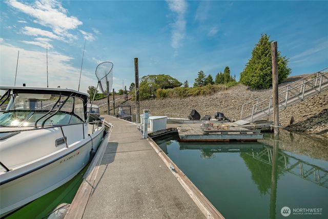 5575 Coquitlam Drive, Blaine, WA 98230