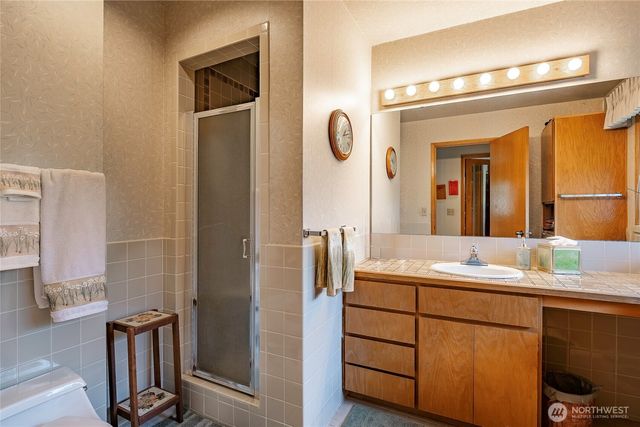 5575 Coquitlam Drive, Blaine, WA 98230