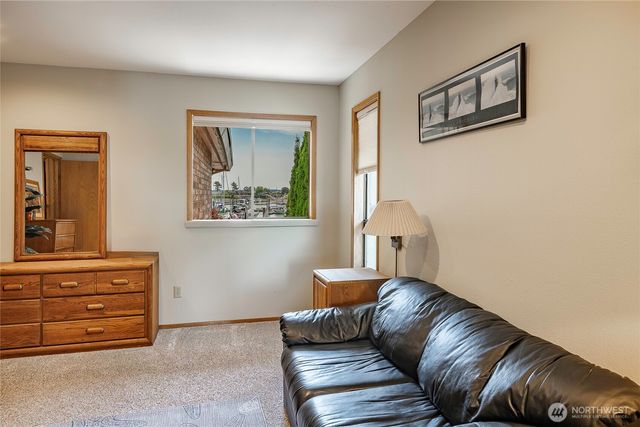 5575 Coquitlam Drive, Blaine, WA 98230