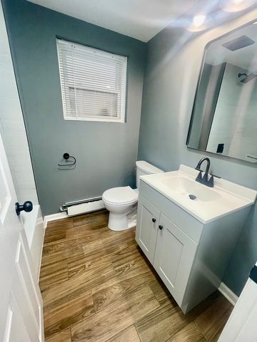 2328 N Lawndale Avenue, Chicago, IL 60647