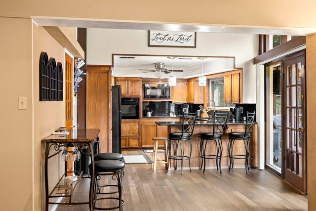 103 W Red Oak, Henderson, TX 75654