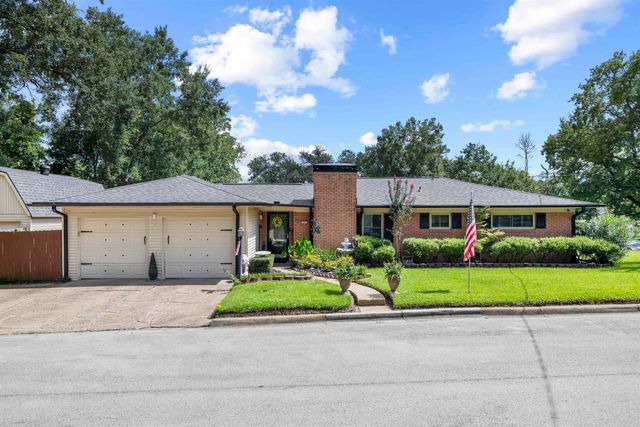 103 W Red Oak, Henderson, TX 75654