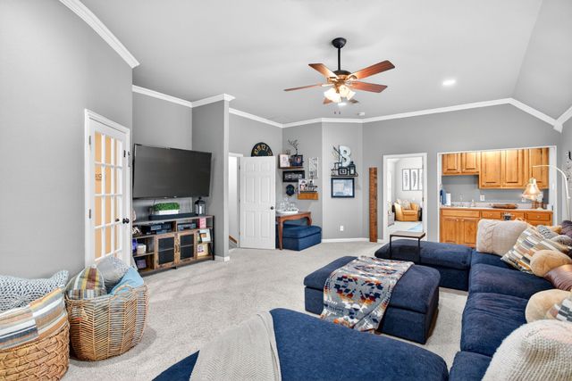 2101 Lakeshore Drive, Cleburne, TX 76033