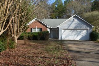 5519 Amber Cove Way, Flowery Branch, GA 30542