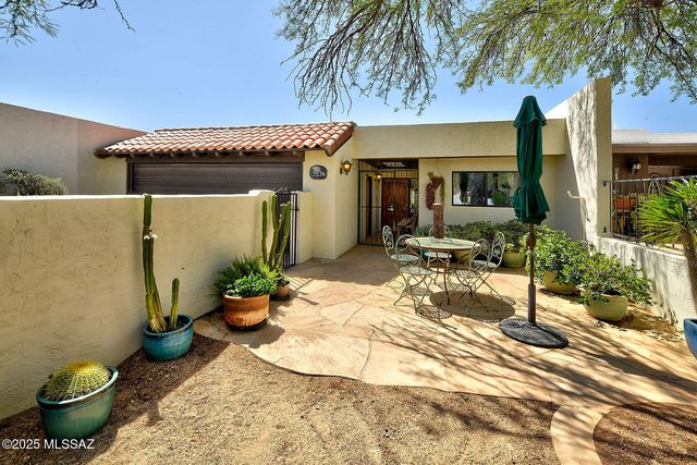 7574 N Desert Tree Drive, Tucson, AZ 85704
