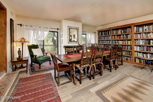 7574 N Desert Tree Drive, Tucson, AZ 85704