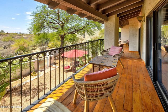 7574 N Desert Tree Drive, Tucson, AZ 85704