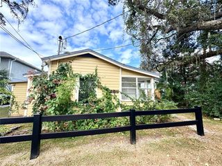 309 W COMANCHE AVENUE A, Tampa, FL 33604